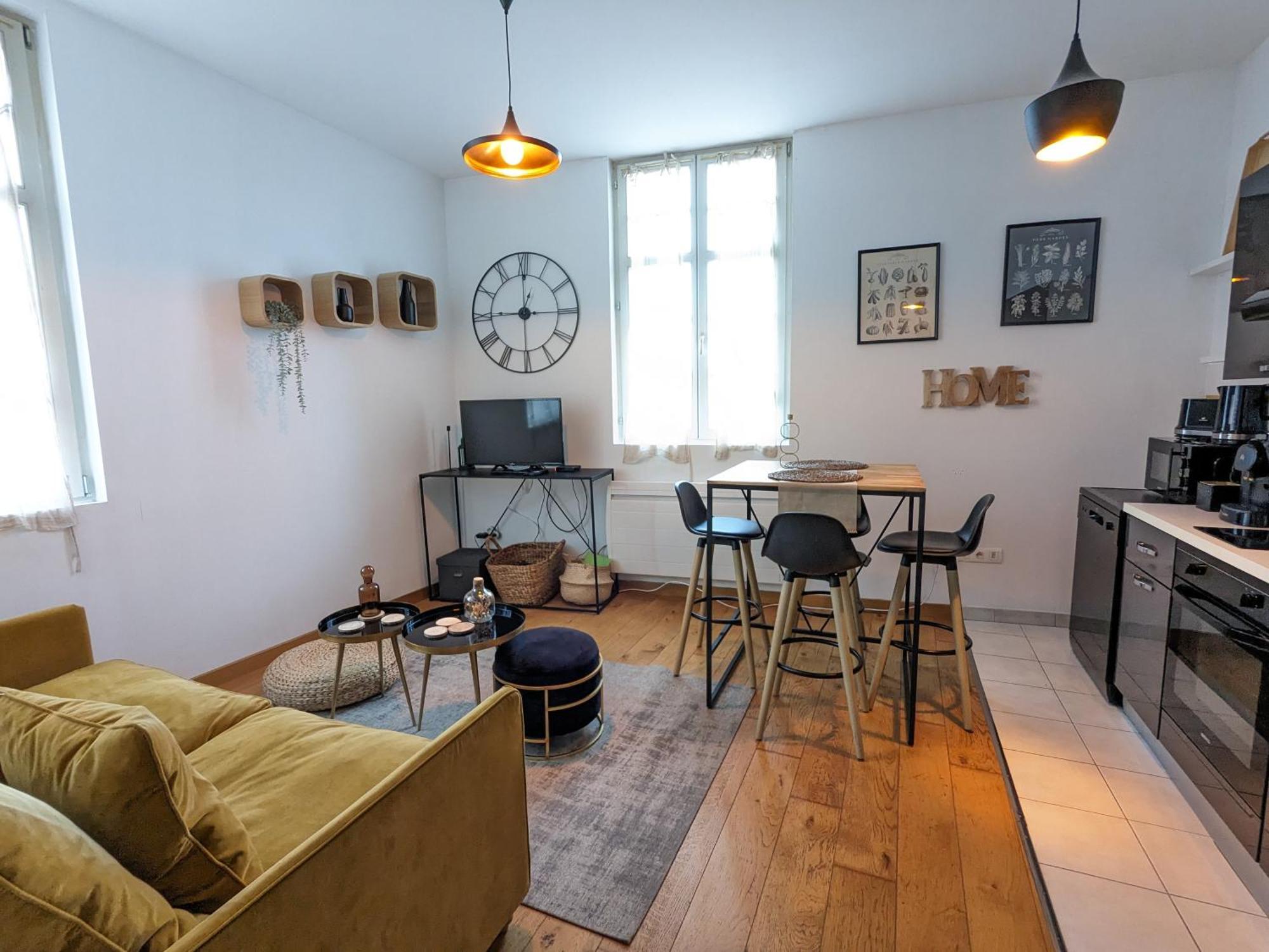 Appartement Place De La Cath' Avec Parking Colmar Luaran gambar