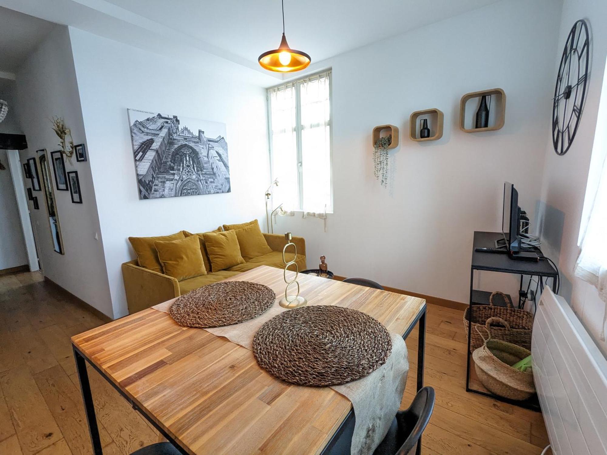 Appartement Place De La Cath' Avec Parking Colmar Luaran gambar